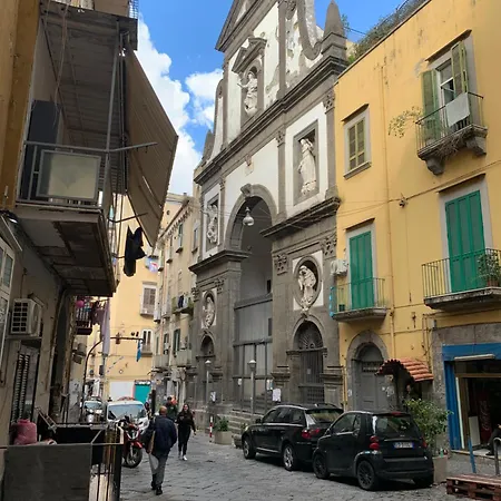 Il Basso Di Donna Assunta Apartment *