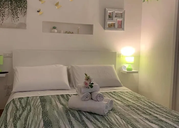 Il Basso Di Donna Assunta Naples