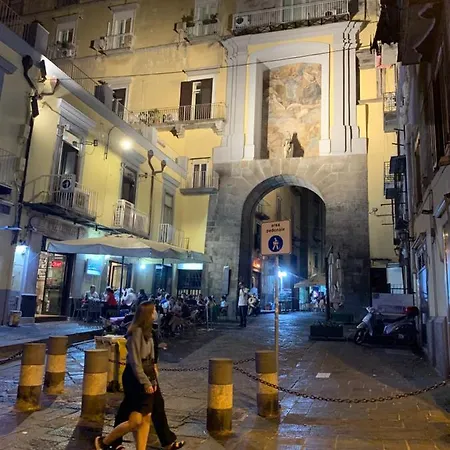Appartement Il Basso Di Donna Assunta Napels